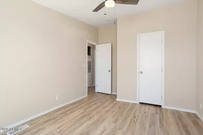 16608 W Gloria Lane W, Surprise, AZ 85387 - Photo 13