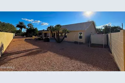 24511 S Saddletree Drive, Sun Lakes, AZ 85248 - Photo 21