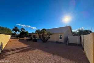 24511 S Saddletree Dr, Sun Lakes, AZ 85248 - Photo 21