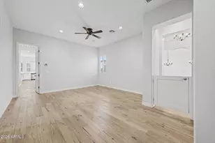 8406 W Louise Ct, Peoria, AZ 85383 - Photo 33