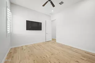 8406 W Louise Ct, Peoria, AZ 85383 - Photo 47