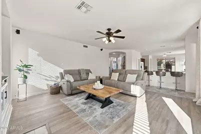 7125 W Bronco Trail, Peoria, AZ 85383 - Photo 7