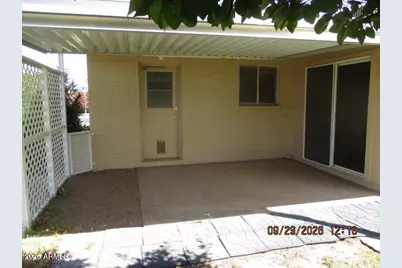 10643 W Roundelay Circle, Sun City, AZ 85351 - Photo 17