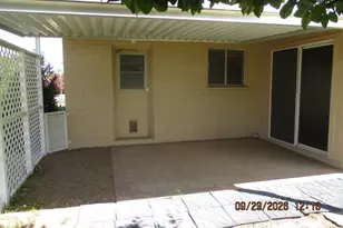 10643 W Roundelay Cir, Sun City, AZ 85351 - Photo 17