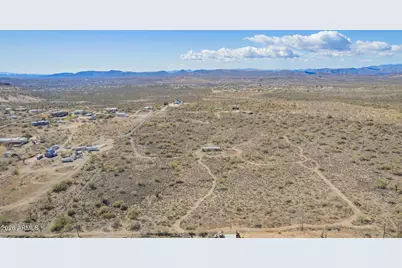 49625 N 15th Avenue #-, New River, AZ 85087 - Photo 9
