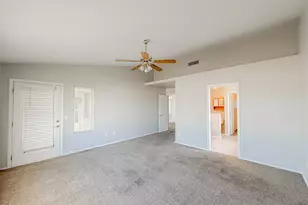 15329 N 85th Ave, Peoria, AZ 85381 - Photo 19