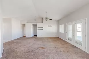 15329 N 85th Ave, Peoria, AZ 85381 - Photo 5