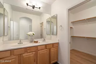 42424 N Gavilan Peak Pkwy, Anthem, AZ 85086 - Photo 15