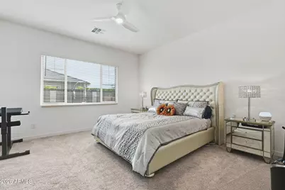 161 E Elmwood Place, Chandler, AZ 85249 - Photo 9