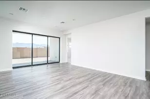 15565 S 181st Ln, Goodyear, AZ 85338 - Photo 9
