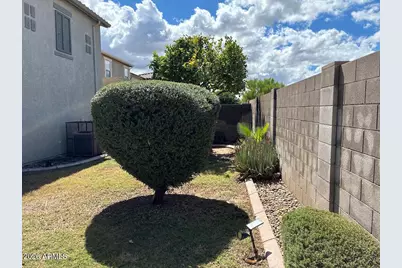 17322 N 185th Lane, Surprise, AZ 85374 - Photo 7