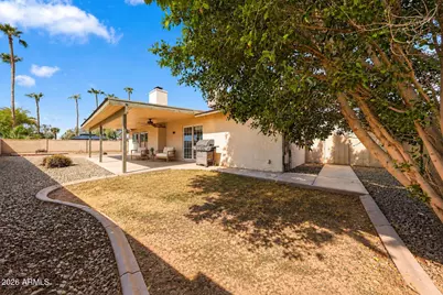 2301 E Alameda Drive, Tempe, AZ 85282 - Photo 17