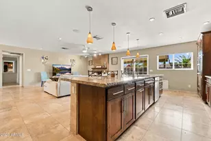2301 E Alameda Dr, Tempe, AZ 85282 - Photo 7
