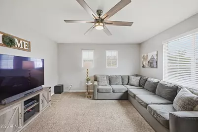 7629 W Fetlock Trail, Peoria, AZ 85383 - Photo 11
