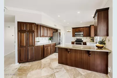 519 W Mountain Vista Drive, Phoenix, AZ 85045 - Photo 13