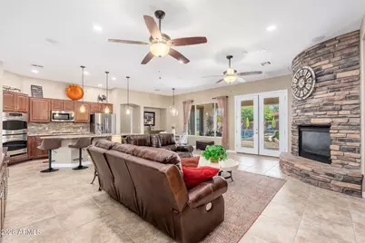 9843 W Bajada Road, Peoria, AZ 85383 - Photo 11