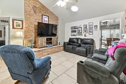 34 E Palo Verde Street, Gilbert, AZ 85296 - Photo 5
