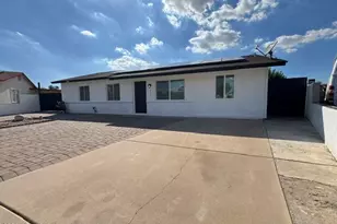 4533 W Palm Ln, Phoenix, AZ 85035 - Photo 1