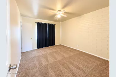 5723 N 62nd Avenue, Glendale, AZ 85301 - Photo 9