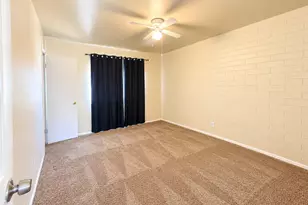 5723 N 62nd Ave, Glendale, AZ 85301 - Photo 9