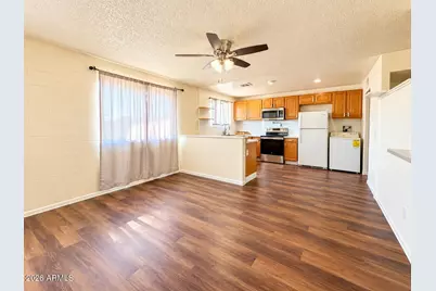 5723 N 62nd Avenue, Glendale, AZ 85301 - Photo 3