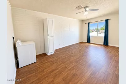 5723 N 62nd Avenue, Glendale, AZ 85301 - Photo 13