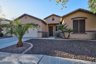 13643 W Country Gables Dr, Surprise, AZ 85379 - Photo 5