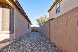 13643 W Country Gables Dr, Surprise, AZ 85379 - Photo 37