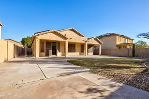 13643 W Country Gables Dr, Surprise, AZ 85379 - Photo 31