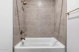 163 E Hearne Way, Gilbert, AZ 85234 - Photo 27
