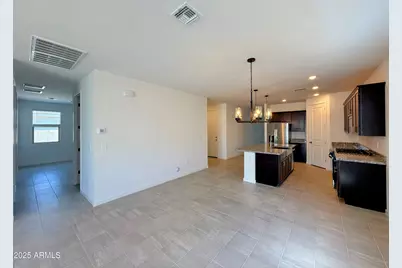 4164 W Yolanda Lane, San Tan Valley, AZ 85144 - Photo 5