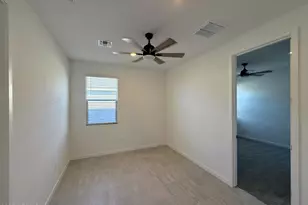 4164 W Yolanda Ln, San Tan Valley, AZ 85144 - Photo 13