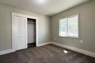 211 S Latham Blvd, Miami, AZ 85539 - Photo 27
