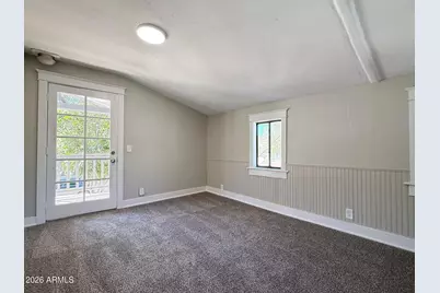 211 S Latham Boulevard, Miami, AZ 85539 - Photo 17