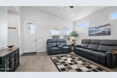 724 Emerald Drive, Apache Junction, AZ 85119 - Photo 7