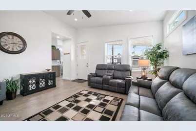 724 Emerald Drive, Apache Junction, AZ 85119 - Photo 5