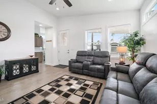 724 Emerald Dr, Apache Junction, AZ 85119 - Photo 5
