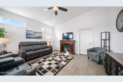 724 Emerald Drive, Apache Junction, AZ 85119 - Photo 1