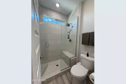 21083 N 58th Way, Phoenix, AZ 85054 - Photo 15
