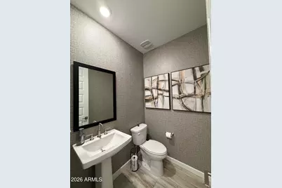 21083 N 58th Way, Phoenix, AZ 85054 - Photo 9