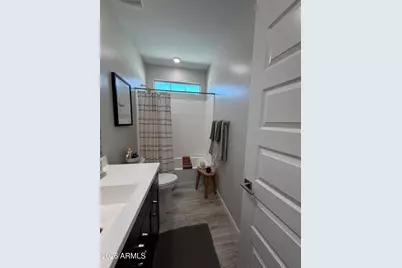 21083 N 58th Way, Phoenix, AZ 85054 - Photo 25