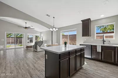 21125 N 98th Drive, Peoria, AZ 85382 - Photo 3