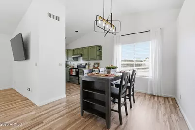 10583 W Fernando Drive, Arizona City, AZ 85123 - Photo 9