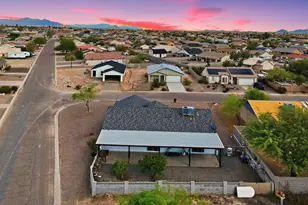 10583 W Fernando Dr, Arizona City, AZ 85123 - Photo 29