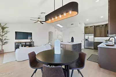 16601 N 23rd Place, Phoenix, AZ 85022 - Photo 13