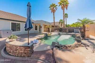 13630 W Redfield Road, Surprise, AZ 85379 - Photo 31