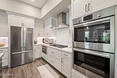 5250 E Deer Valley Drive #360, Phoenix, AZ 85054 - Photo 7
