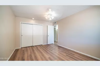 14420 N McPhee Drive, Sun City, AZ 85351 - Photo 13