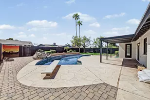 2069 E Carson Dr, Tempe, AZ 85282 - Photo 31