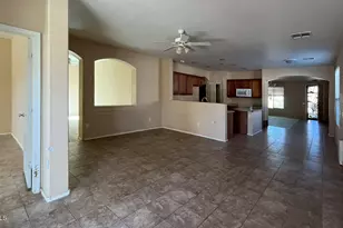 46157 W Holly Dr, Maricopa, AZ 85139 - Photo 5